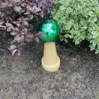 Garden ball and stand
