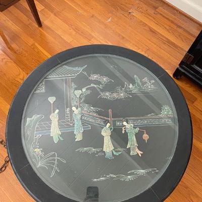 NVN156- Asian Coffee Table w/Four Stools