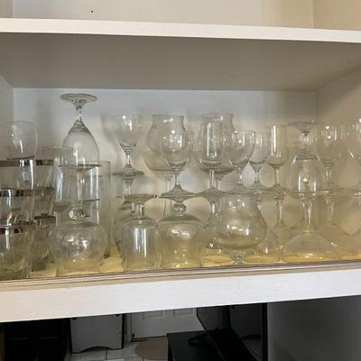 NVN194- Various Glassware