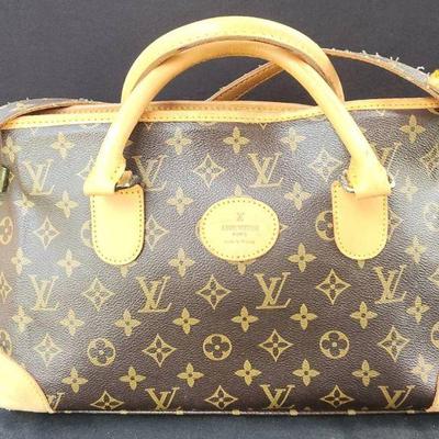 NVN121 - Vintage *Louis Vuitton like Shoulder Bag