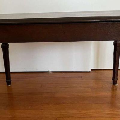 NVN077- Wood Bench With Storage