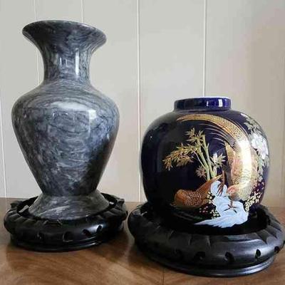 NVN190 - Two Vases