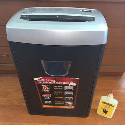 NVN087 Fellowes DM12C Paper Shredder