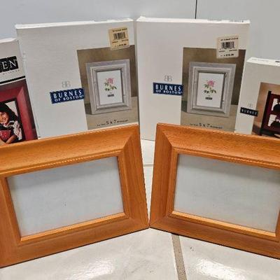NVN079-Various Picture Frames