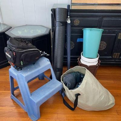 NVN142- Mystery Lot Of Trash Cans And Others 