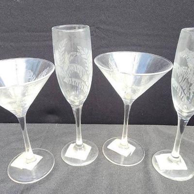 NVN117 - Glassware