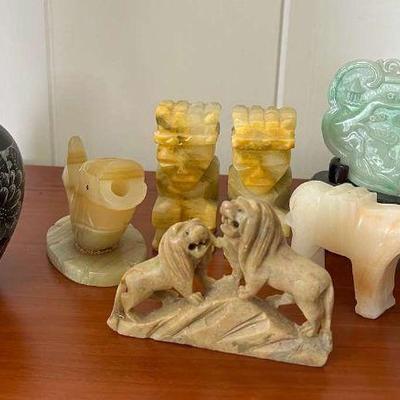 NVN169- Various Decorative Stone Items