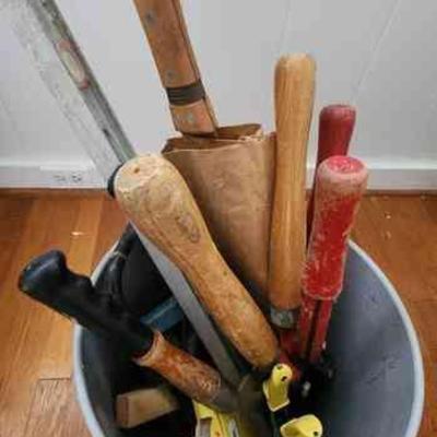 NVN098 - Mystery Lot Bucket of Tools 