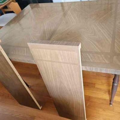 NVN188 - Dining Table 