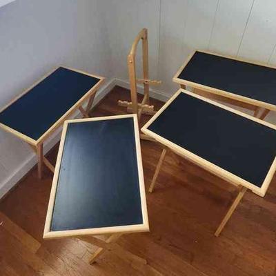 NVN090 - 5-Piece Folding Table Set With Stand