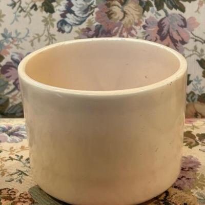 Gainey flower pot. 