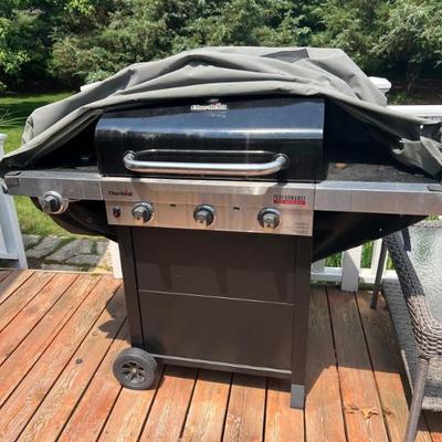 Grill w/cover side burner