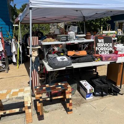 Estate sale photo