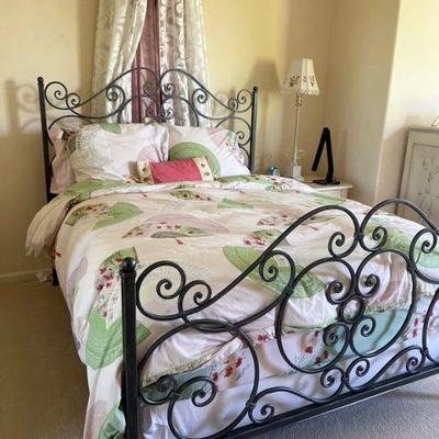Ethan Allen black iron bedframe