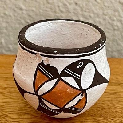 Dolores Lewis Signed Acoma Pottery Miniature Pot (As Is)