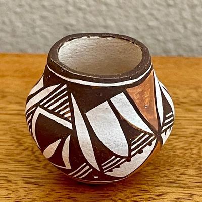 Rose L Acoma Miniature Pottery Pot