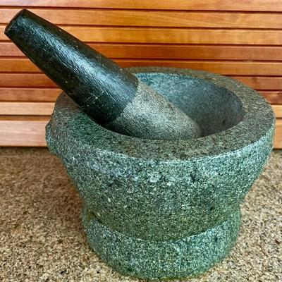 Heavy Rough Granite Green Pestle & Mortar 