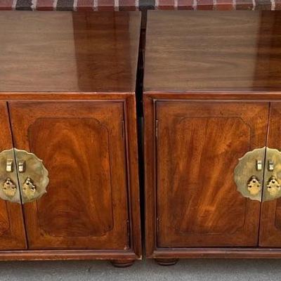 Pair Of Vintage Mid Century Modern Henredon Fine Furniture Brass Front Night Stands With Glass Tops