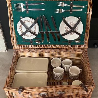 Vintage Made In England Picnic Set With Wicker Case - Cups, Saucers, Plates, Silverware, And More (as Is)