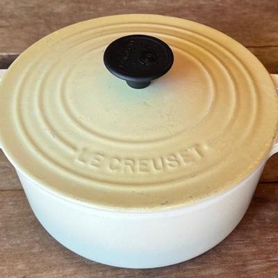 Le Creuset France White Enamel Cast Iron 2 Quart Dutch Oven Number 18