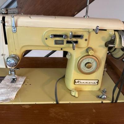 Kenmore Sawing Machine 
