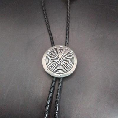 BOLO TIE