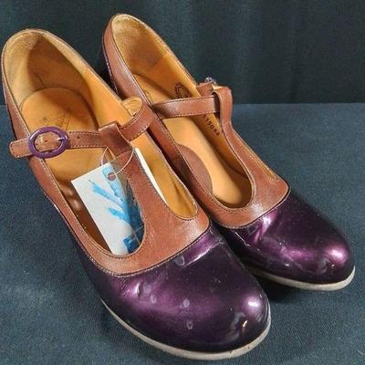 FLUEVOG SHOES (LADIES 9)