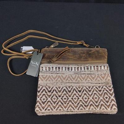 MYRA BAG – CONTENTMENT