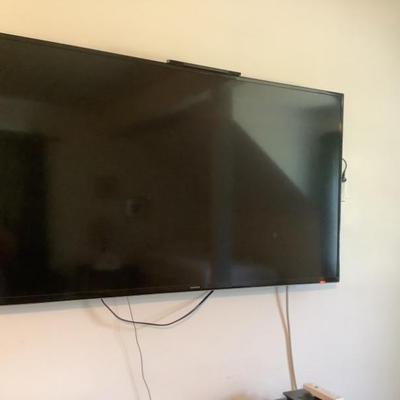 $150-Samsung with remote 48"
