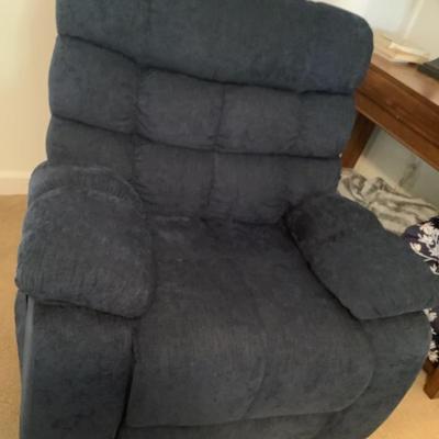 $95-reclining massage chair 39"H 40"L 32"depth
