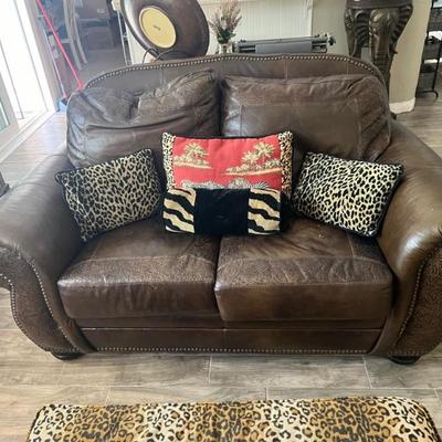 This item (sofa only)is available for PRESALE.  Please text photo to 760-668-0554 to purchase.  We accept Zelle