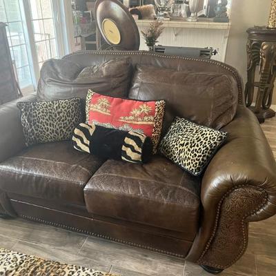 This item (Sofa only) is available for PRESALE.  Please text photo to 760-668-0554 to purchase.  We accept Zelle