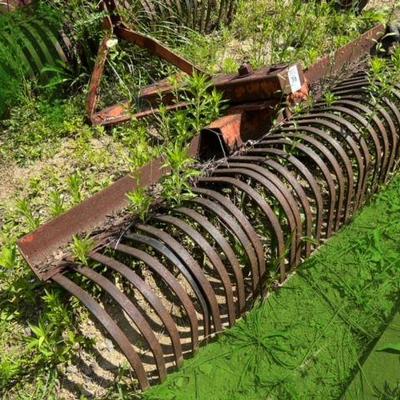 Rock rake 