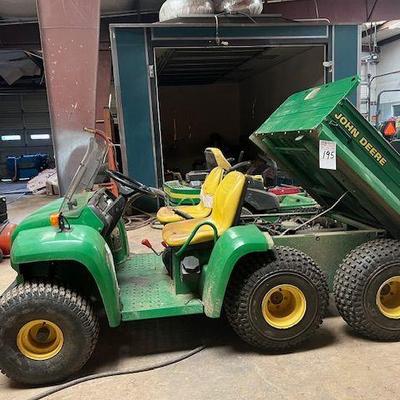 John Deere GATOR