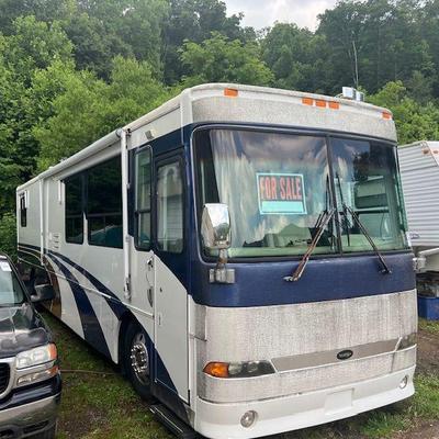 1999 Alpine Motor Home with Title 