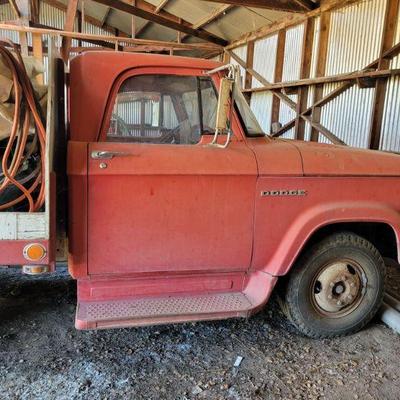 https://levyestateservices.hibid.com/lot/202253890/1963-dodge-300-flatbed-classic?ref=lot-list