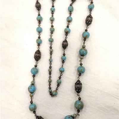 BEADED NECKLACE