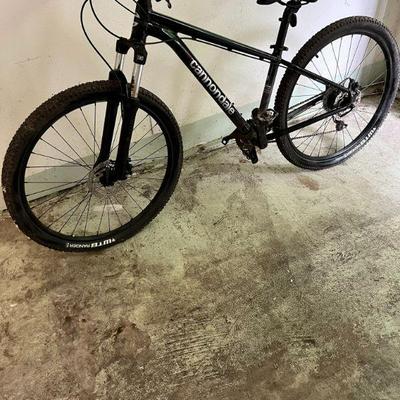 Cannondale Trail 7 Mountain Bike