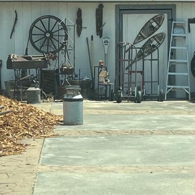Estate sale photo