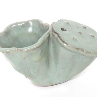 Chinese Celadon Glazed Flower Water Dropper