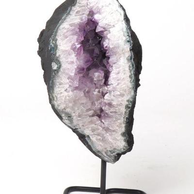 Lovely Ovoid Crystal Amethyst Geode