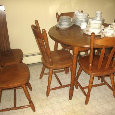 table chairs & leaves BUY IT NOW  $ 165.00