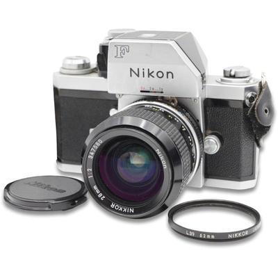 Canon T70 35mm Film SLR Camera w/ Lens