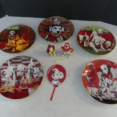 Vintage 101 Dalmatians, Well, 8 of Them - 5 Danbury Mint Plates with 3 Decorative Pieces