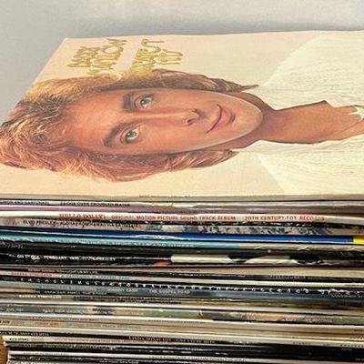 Large Lot of Records * Vinyl * Albums * Neil Diamond * ELVIS * Barbara Streisand * Bette Midler
