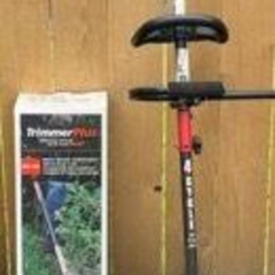 Troy-Bilt Gas Powered Trimmer with Ad On Brush Cutter & Trimmer Line
