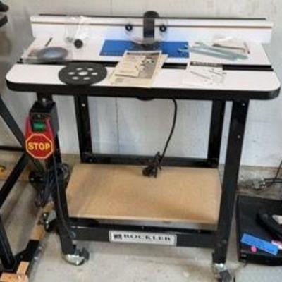 Rockler Router Table * Porter 1 3/4 Peak HP Router
