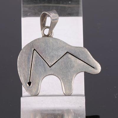 Zuni Bear Sterling pendant