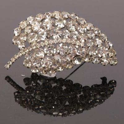 Vintage rhinestone brooch
