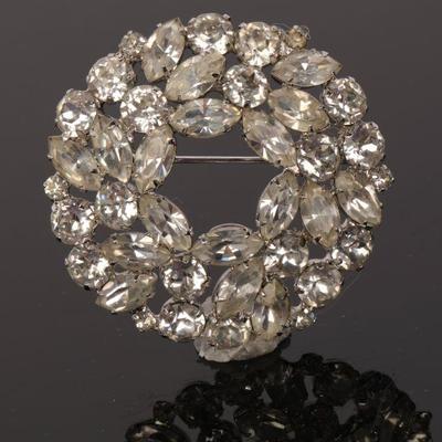 Weiss vintage rhinestone brooch